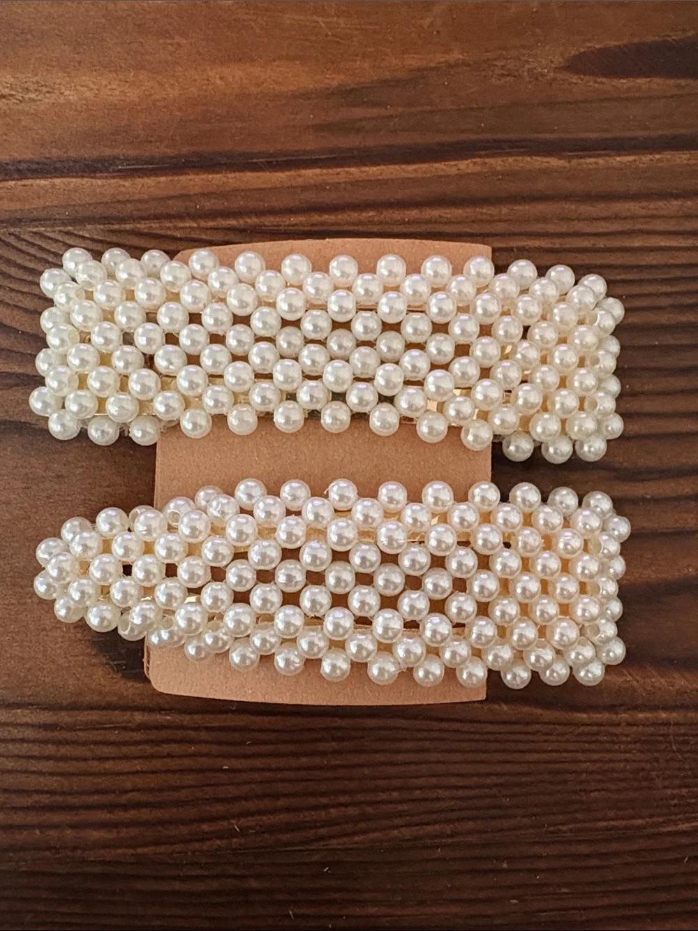 2 Faux pearl hair clips